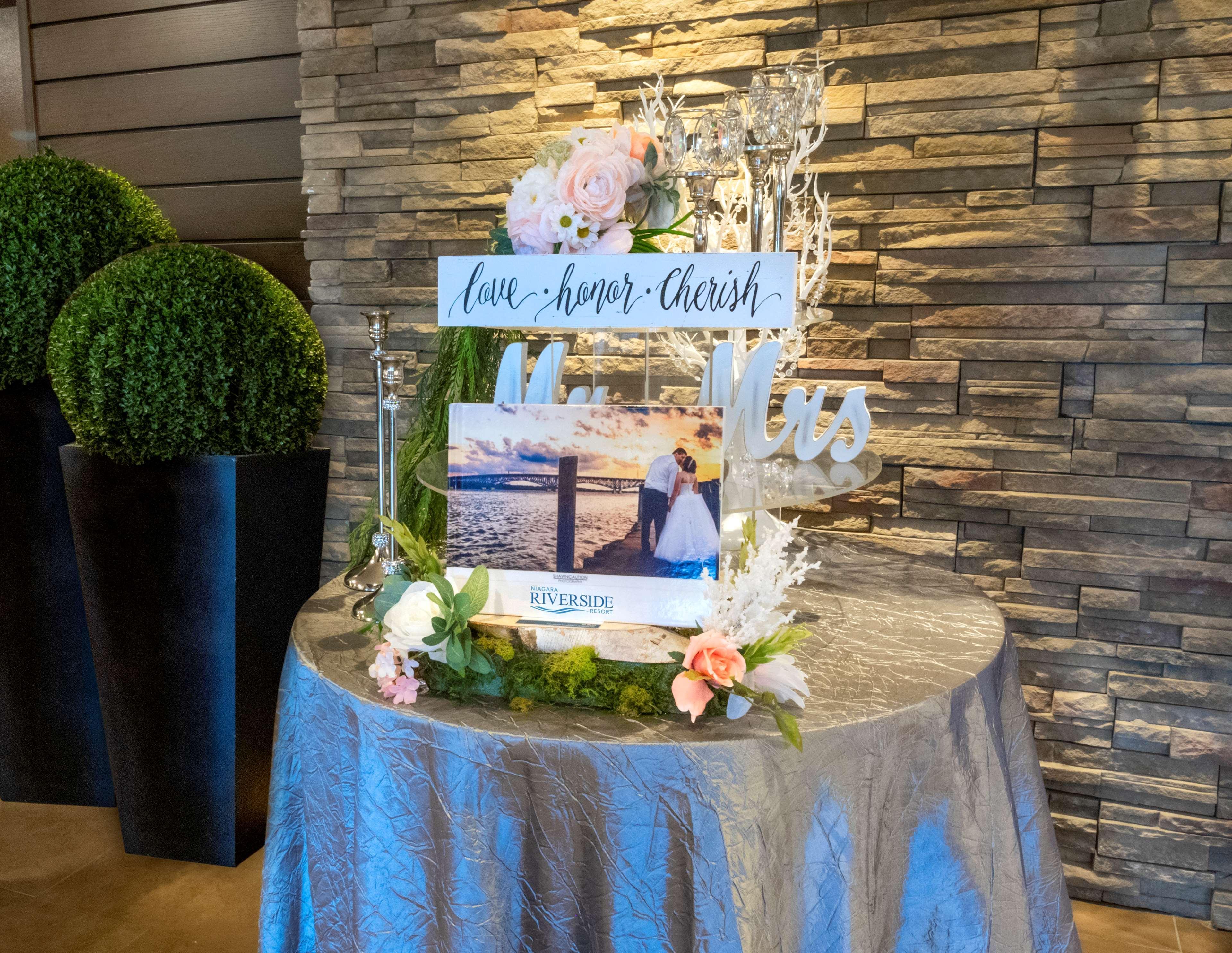 Crowne Plaza Niagara Falls Ny - Riverside By Ihg المرافق الصورة